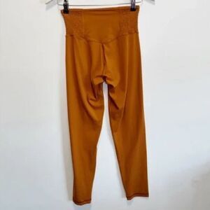 Aerie | Offline | Horizon Burnt Orange Real Me Hi-Rise 7/8 Smocked Waist Legging